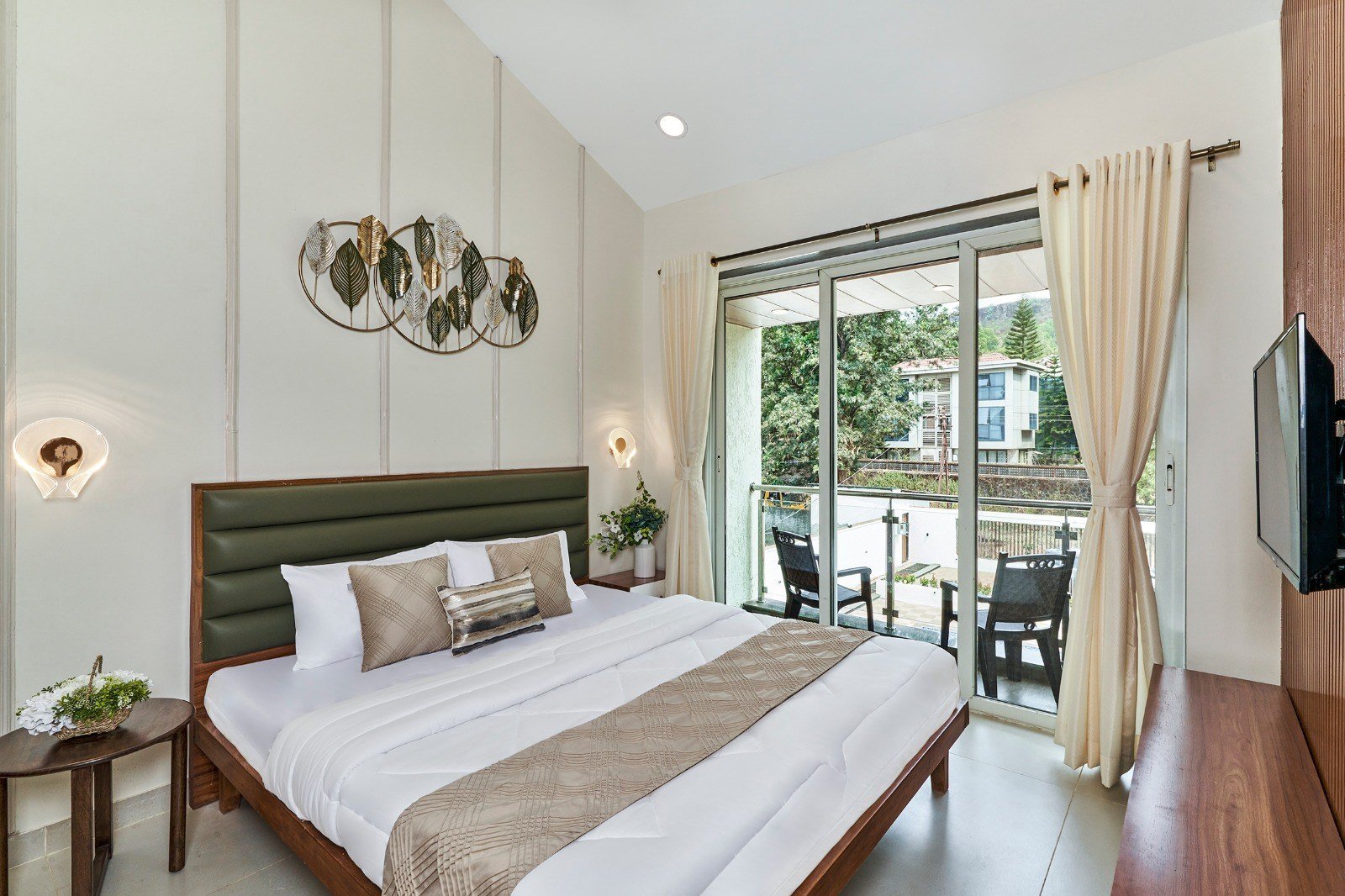 Elegant Master Bedroom